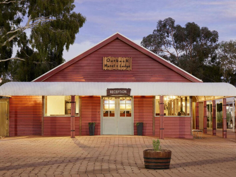 Outback Lodge