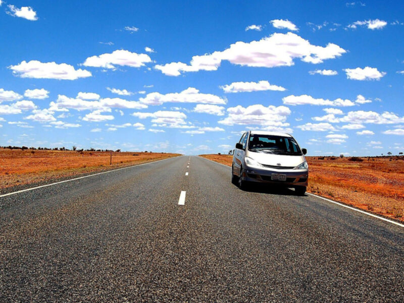Mietwagen von Alice Springs nach Yulara